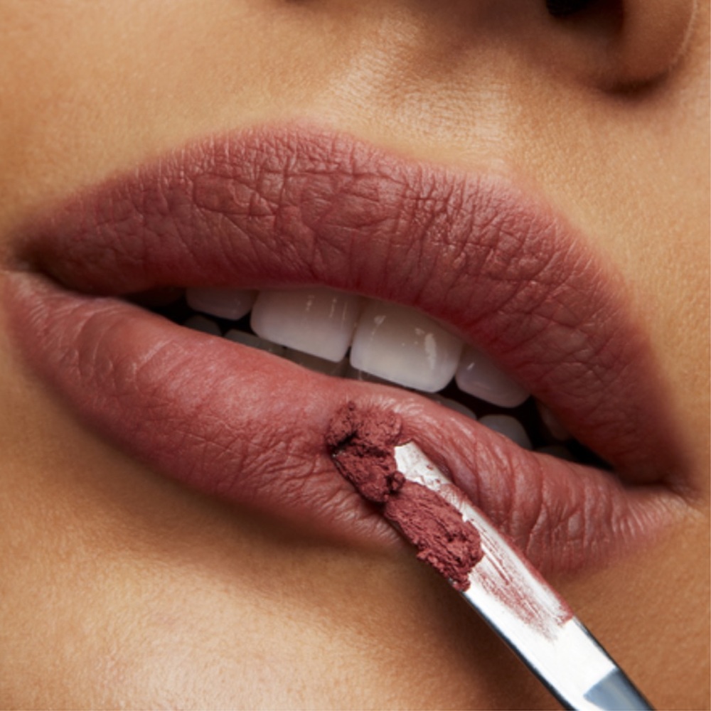 BNIP MAC Powder Kiss Lipstick SULTRY MOVE - Picture 2 of 8